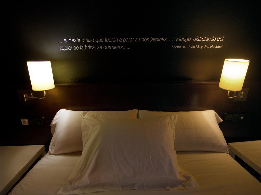 Hostal Badaloní Badalona Pokoj fotografie