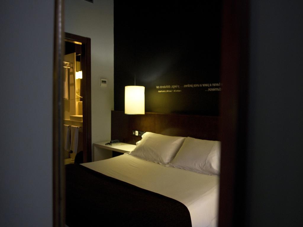 Hostal Badaloní Badalona Pokoj fotografie
